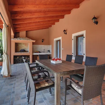 Holiday home Mateo *