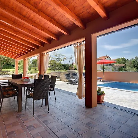 Holiday home Mateo